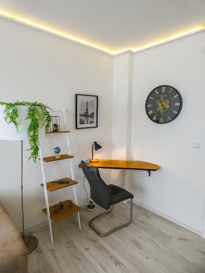 #411 Comfort-Wohnung In Muelheim Мильгейм-на-Руре Экстерьер фото
